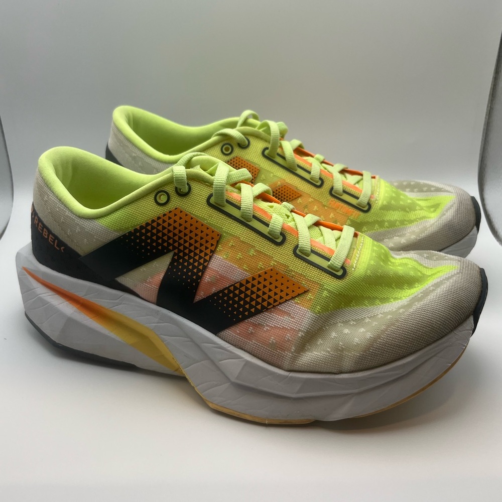 New Balance Fuel Cell Rebel v4